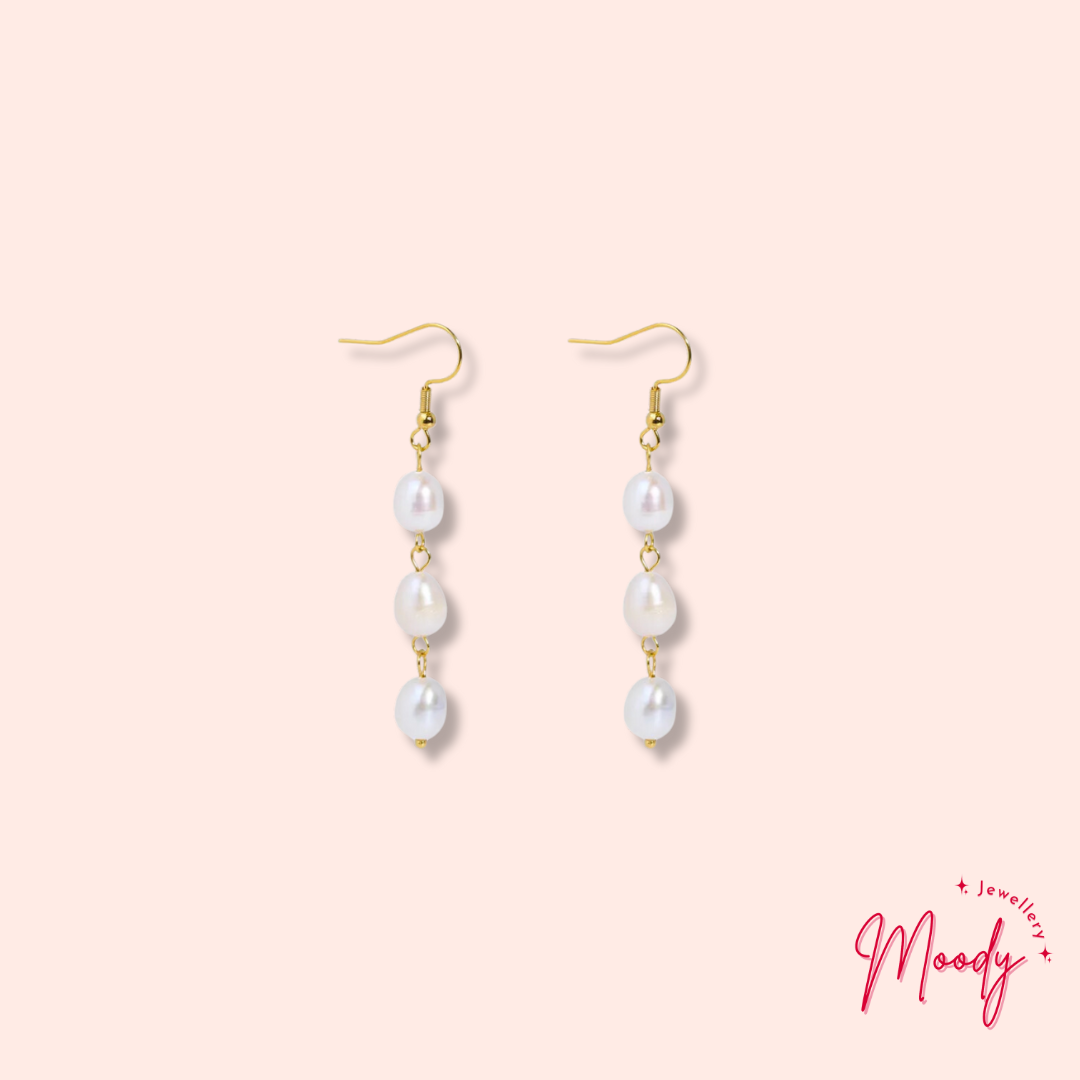 Ethereal Pearl Earrings